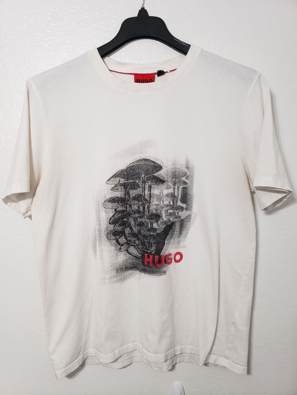 HUGO Boss Men’s L White Mushroom Graphic T-Shirt Relaxed Fit Streetwear - Picture 2 of 9